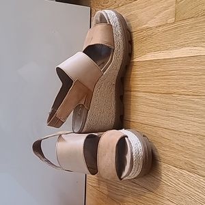 Sorel Joanie II HI Slingback Sandal